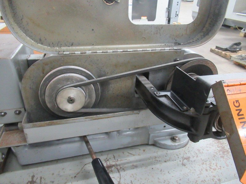 Hardinge HSL-5C Speed Lathe, Production Cross Slide, Lever Collet Closer, Metal Base