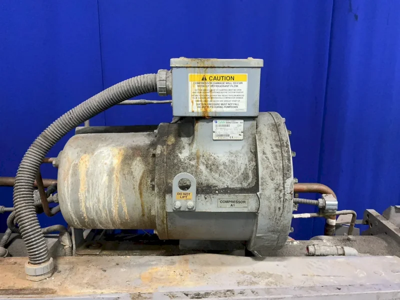 CARRIER 30 BAR CHILLERWATER COOLED CHILLER  -  30HXC076R—661KA