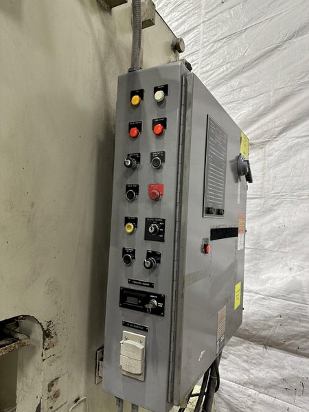 60 TON KOMATSU MODEL OBS60 OBI PRESS: STOCK #77670