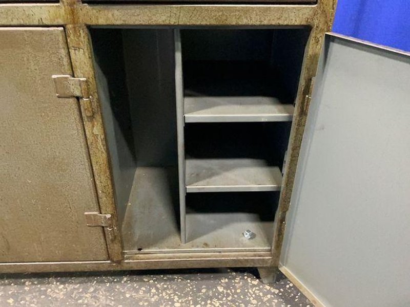 STRONG HOLD 6 DOOR LOCKERS