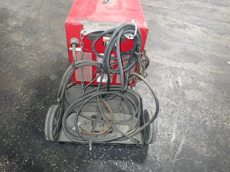 LINCOLN 450 AMP WELDER  -  POWER WAVE 455 M