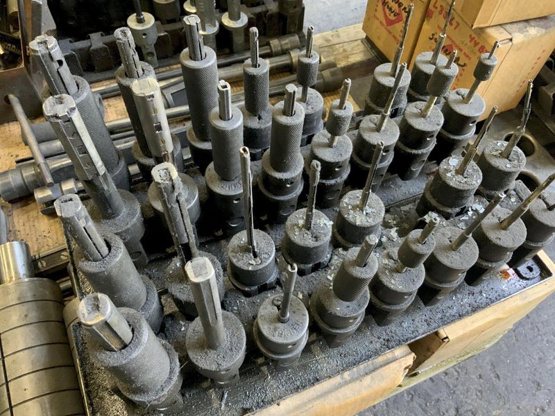 5-1/2" SUNNEN MBB 1650 PRECISION HONE W/ TOOLING: STOCK #81470