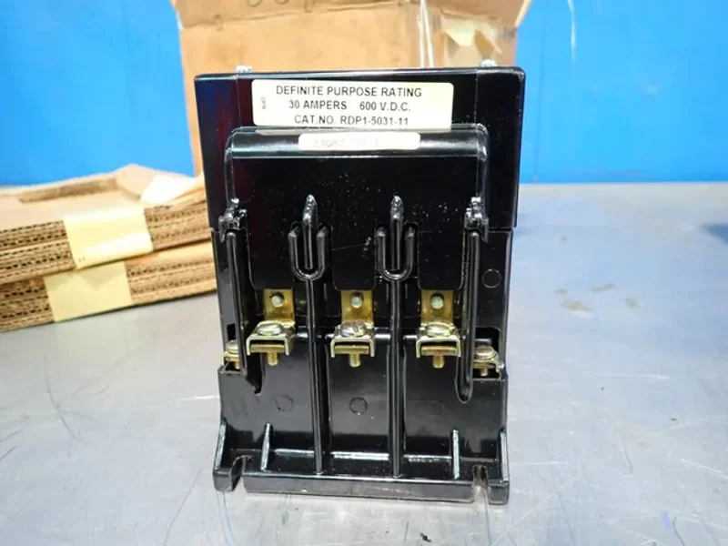 JOSLYN CLARK DEFINITE PURPOSE DC CONTACTOR  -  RDP1-5031-11