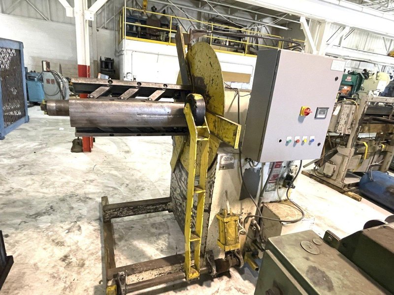 10,000 lbs x 30&quot; Air Feeds Inc. Motorized Coil Reel Model R100