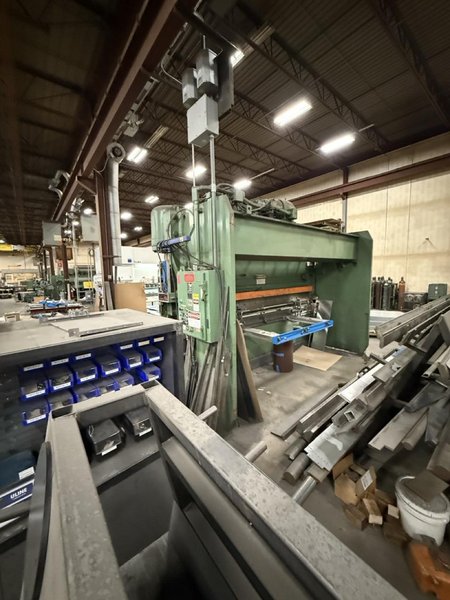 225 Ton x 14′ Pacific J225-14 Press Brake