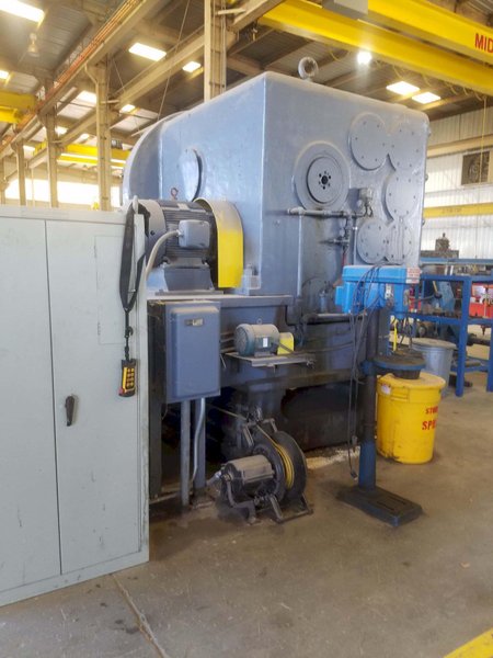 Mesta 134″ X 672″ Engine Lathe – 68″ Chuck, Available Immediately