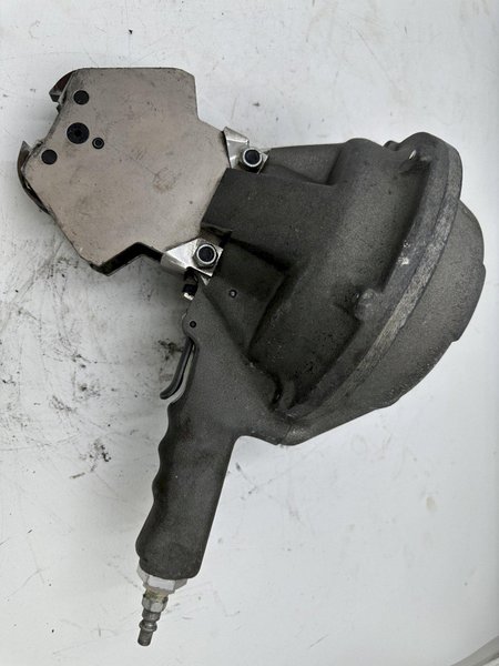 FROMM MODEL #A461 PNEUMATIC STRAPPING TOOL: YOBRO #26176