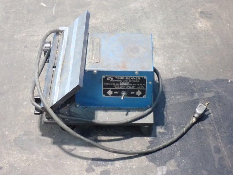 SIMCO INDUSTRIES BUR-BEAVER DEBURRING &amp; BEVELING MACHINE  -  BB-920