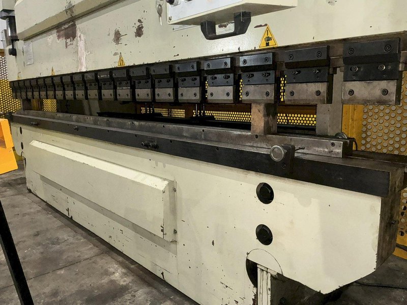 200 TON X 13' U.S. INDUSTRIAL MODEL #US-20012-AC CNC 2-AXIS HYDRAULIC PRESS BRAKE: YOBRO #26157