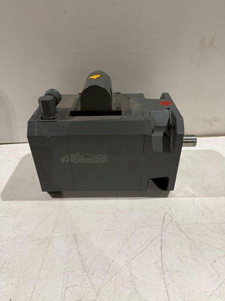 SIEMENS 1FT6082-8AF72-1AA5-Z SERVO MOTOR NEW NO BOX
