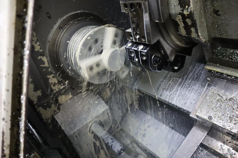 Okuma LB15 II CNC Lathe Turning Center, OSP700L CNC, 12 Station Turret, Tailstock, 8&quot; Chuck, Chip Conveyor- Auction Item