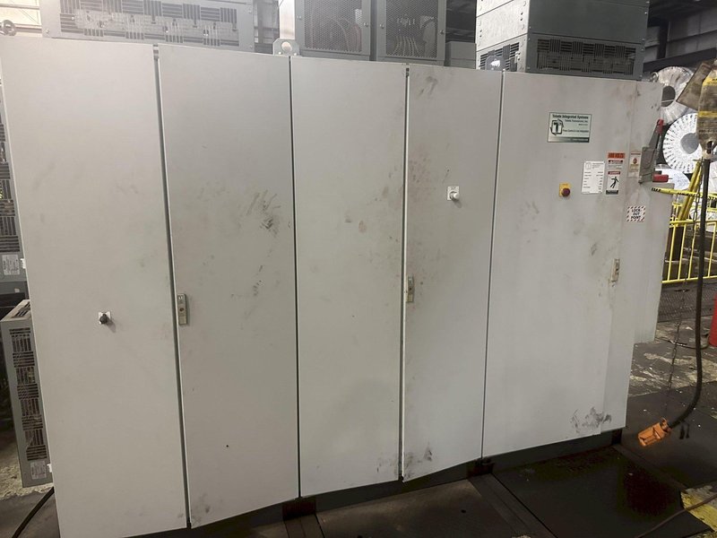 400 TON FUKUI BLANKING PRESS. 72&quot; X .128&quot; X 70,000 LB SERVO FEEDLINE STOCK #  0956723