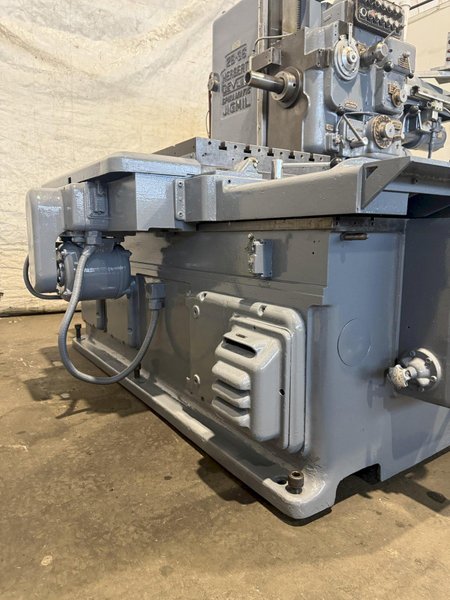 2.5" DEVLIEG 2B-36 SPIRAMATIC HORIZONTAL BORING MILL W/ TOOLING. STOCK # 0881425