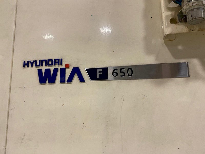 2015 Hyundai WIA F650 Vertical Machining Center (#5100)