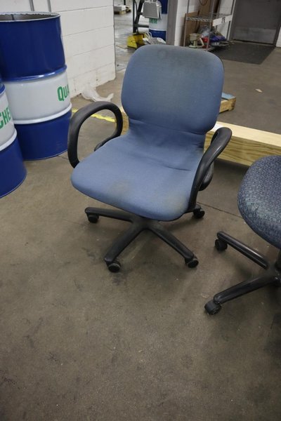 Blue Office Chairs (5)- Auction Item