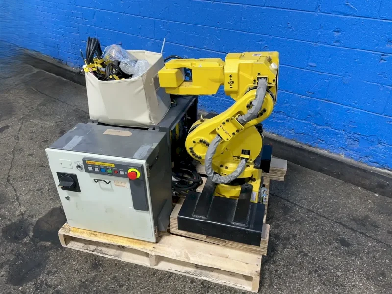 FANUC ROBOT  -  M-6IB/6S