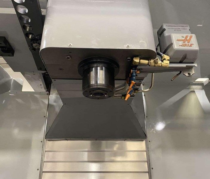 Haas VF-7D/40 CNC Vertical Machining Center – Mill