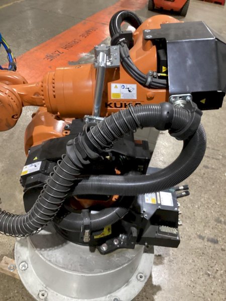 KUKA KR 120 R1800 nano Robot w/ KR C4 NA Controls, Missing Cable Set USED