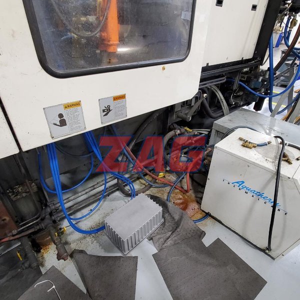 Cincinnati Milacron Used MH300-29 Injection Molding Machine, 300 ton,  29 oz.