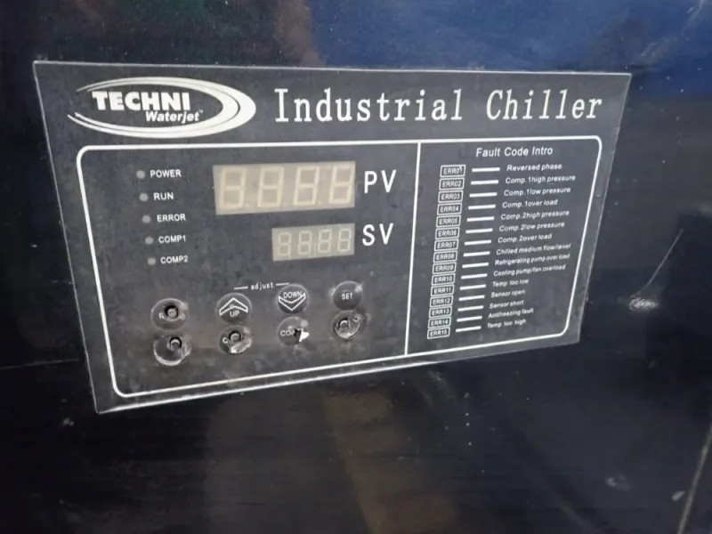 TECHNI WATERJET CHILLER  -  110X20