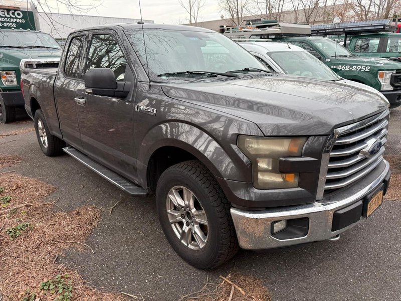 Ford F-150 Pickup Truck, 2016 – SuperCrew 4×4, EcoBoost Power, Tow Package, Backup Camera