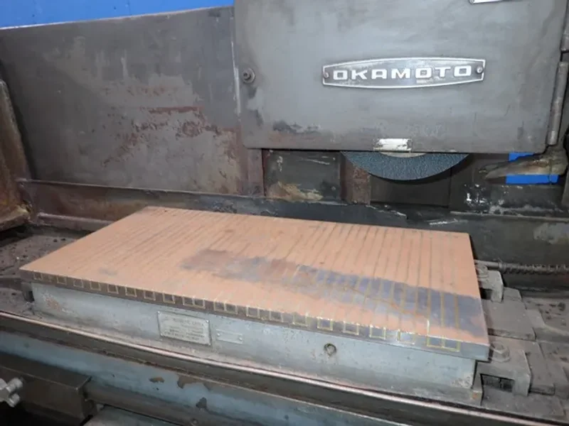 OKAMOTO 12" X 23" SURFACE GRINDER  -  ACCUGAR-124N