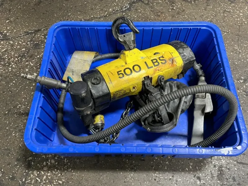Yale  1/4 Ton Hoist - Acl 250