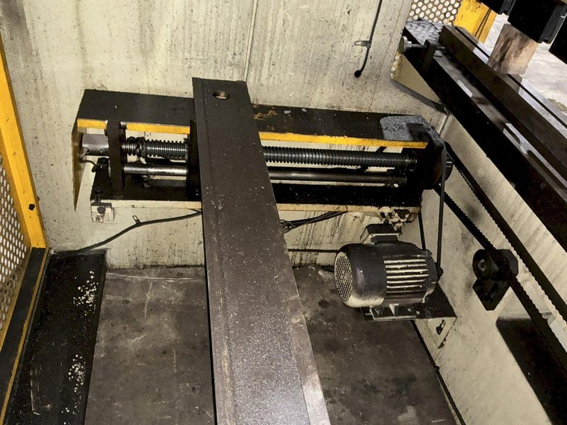 200 TON X 13' U.S. INDUSTRIAL MODEL #US-20012-AC CNC 2-AXIS HYDRAULIC PRESS BRAKE: YOBRO #26157