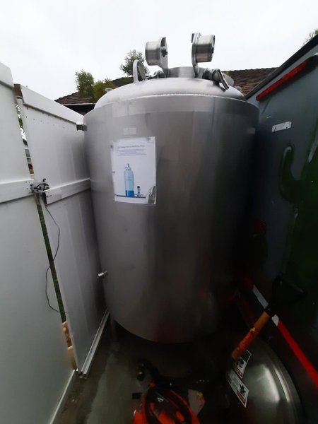200 Gallon Walker Stainless Steel Tank