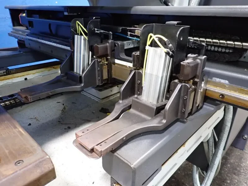 STRIPPIT INC 20 TONS CNC TURRET PUNCH  -  S 1212 / 128649