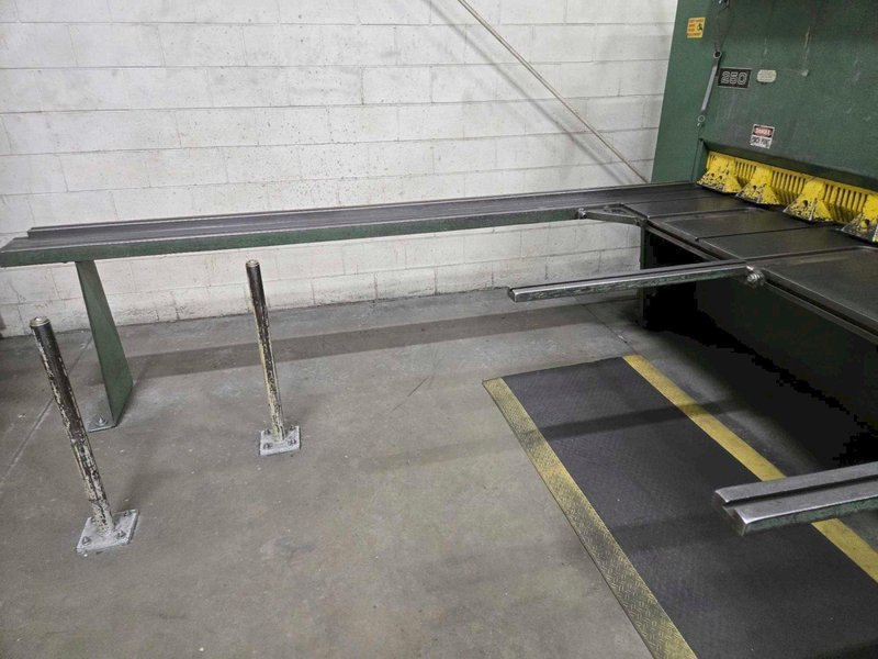 1/4″ x 12′ Cincinnati 250 Hydraulic Shear
