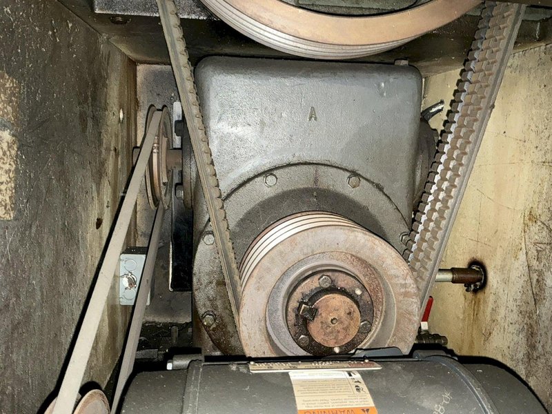 6,000 LB X 12" W DURANT MODEL #MD601 MOTORIZED COIL REEL UNCOILER: YOBRO #24810