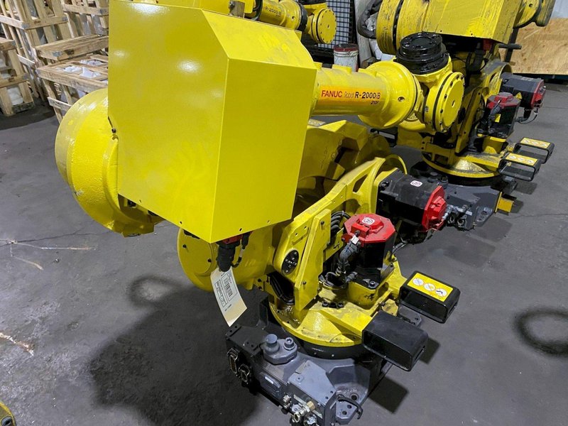 FANUC – R-2000iB/210F Robot USED