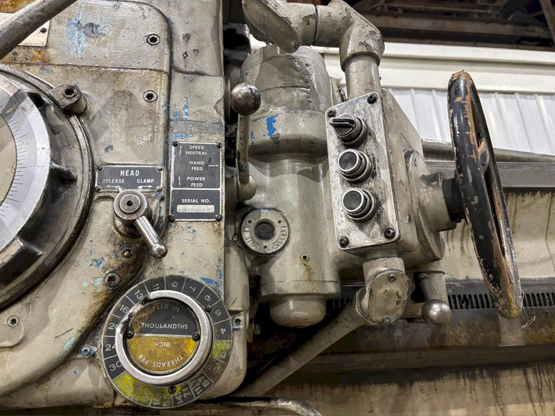 8&#039; ARM x 19&quot; GIDDINGS &amp; LEWIS MODEL #956-CHIPMASTER RADIAL ARM DRILL ON 360° T-SLOTTED BASE: STOCK #23546