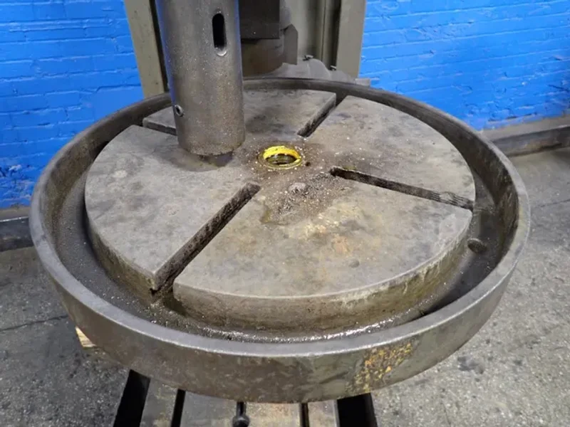 CINCINNATI BICKFORD DRILL PRESS  -  M 628