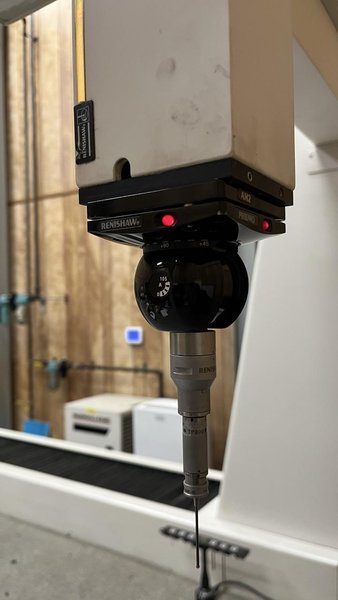 Metrology LK G-90C 40-15-10 Bridge-Style CMM, 2013 – Renishaw PH10MQ Probe Head