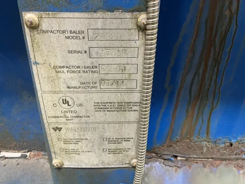 WASTEQUIP 56500 MAX FORCE RATING, 60”X43”X31” COMPACTOR  -  245HD