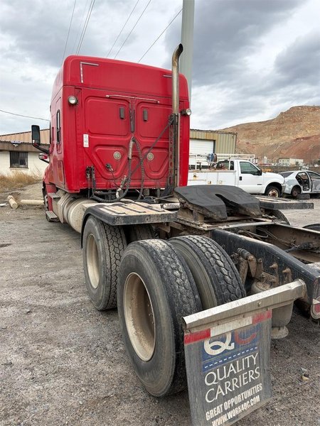 2020 Freightliner Cascadia 1FUJHHDV0LLLC1688