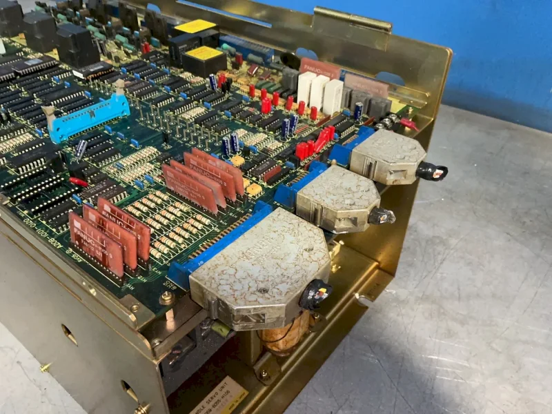FANUC AC SPINDLE SERVO UNIT   -  A06B-6055-H106