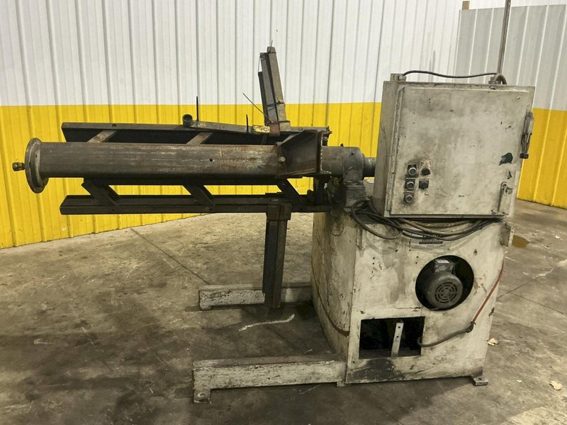 7,000 LBS X 48" DALLAS SINGLE END MOTORIZED UNCOILER COIL REEL: YOBRO #26129