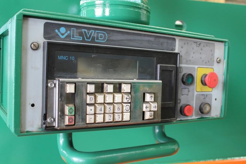 13' X 1/4" LVD HYDRAULIC POWER SQUARING SHEAR: STOCK #72114