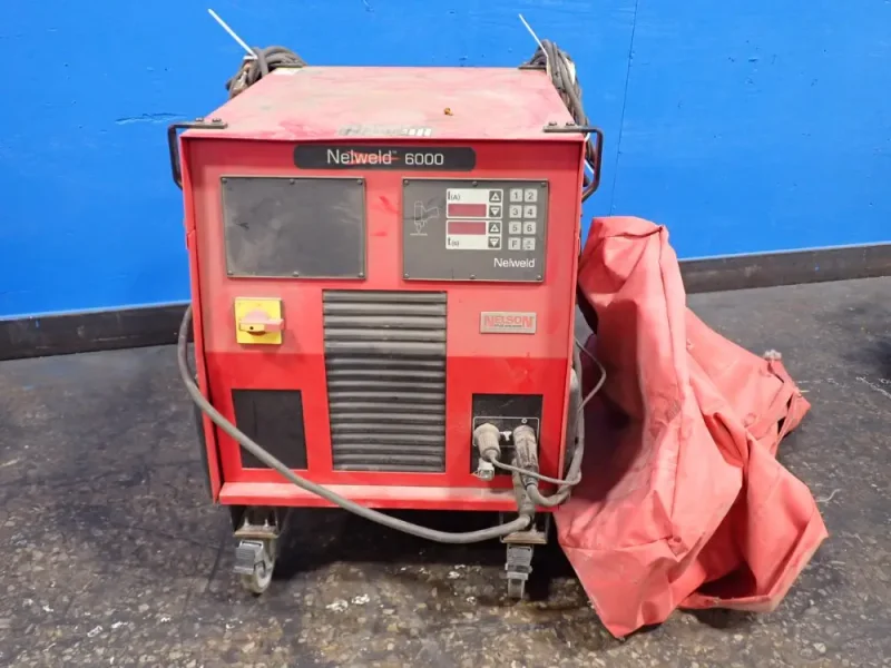 NELSON 2500 A WELDER  -  NELWELD 6000