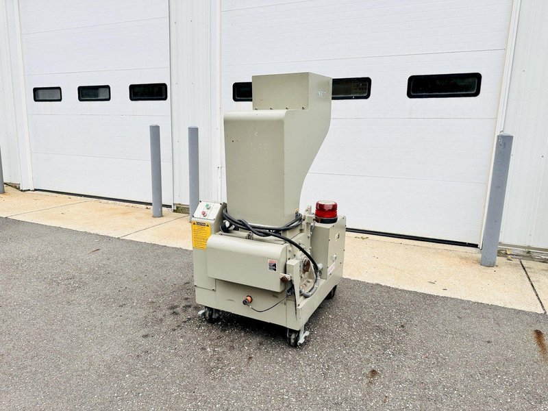 ConAir Model LP-814 3-Hp Granulator