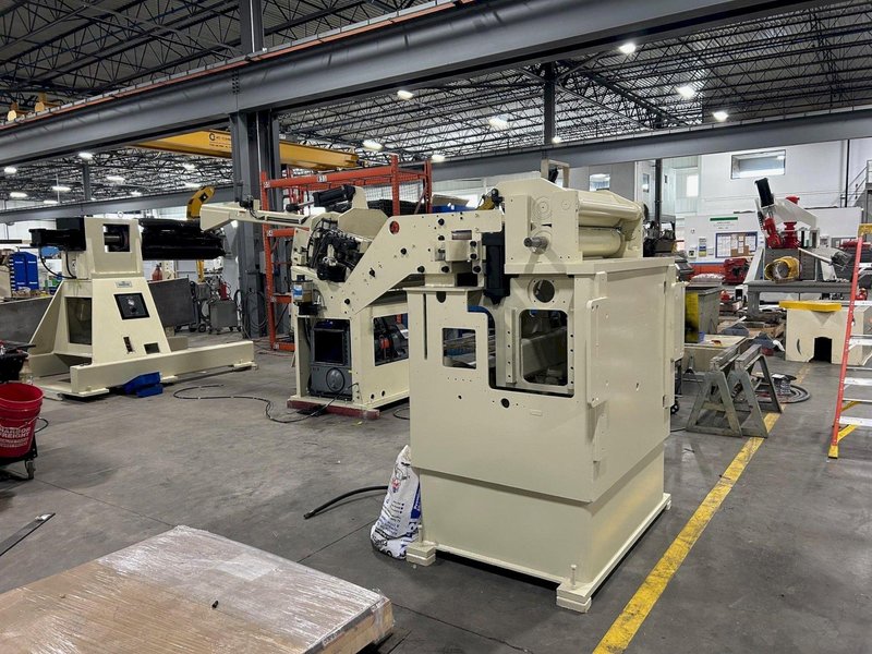 MINSTER Complete Coil Feed Line 24,000 Lbs. x 32" Wide x .151"