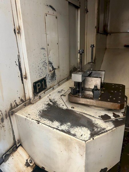 Haas EC-300 300mm CNC HMC, 2006 – Through Spindle Coolant, 8K Spindle