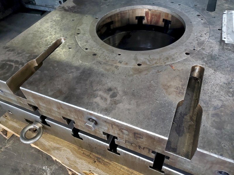 38&quot; X 38&quot; T-SLOTTED BOLSTER PLATE. STOCK # 0637123