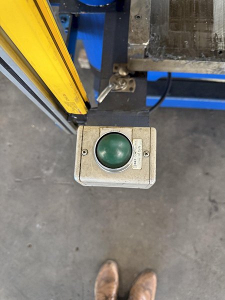 50 TON BP POWER ENGINEEERING FOUR POST HYDRAULIC PRESS (2014). STOCK # 0130425.