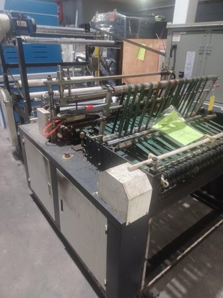 TWO SIDE SEAL BAG POUCH MACHINE with Extruder 3/16” Bubble Machine