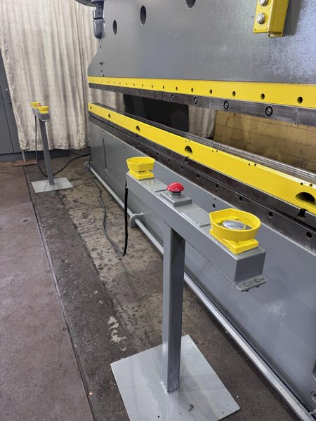 225 TON X 14' CINCINNATI PRESS BRAKE: STOCK #81401