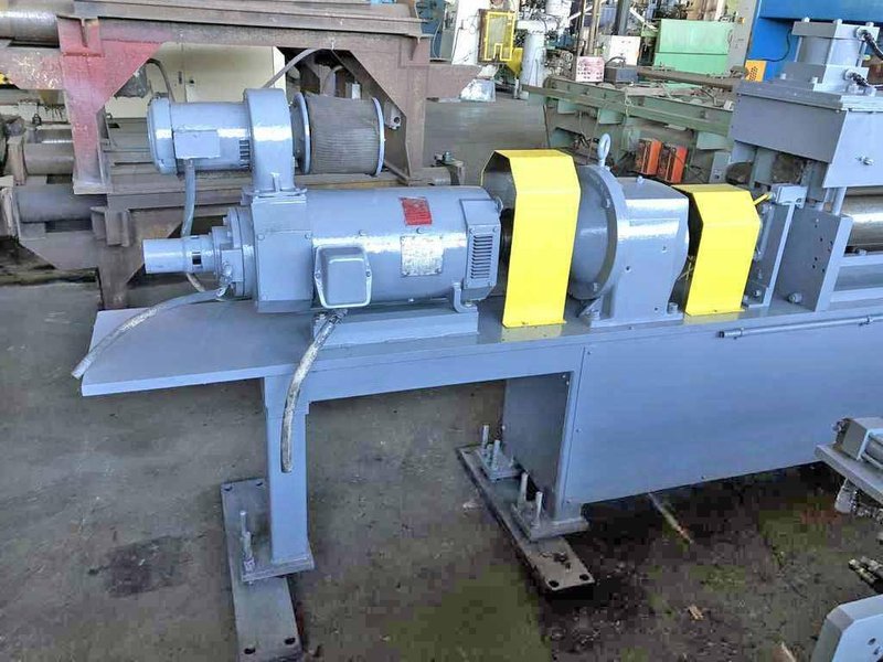 Pinch Roll, Rowe, 60&quot; Wide